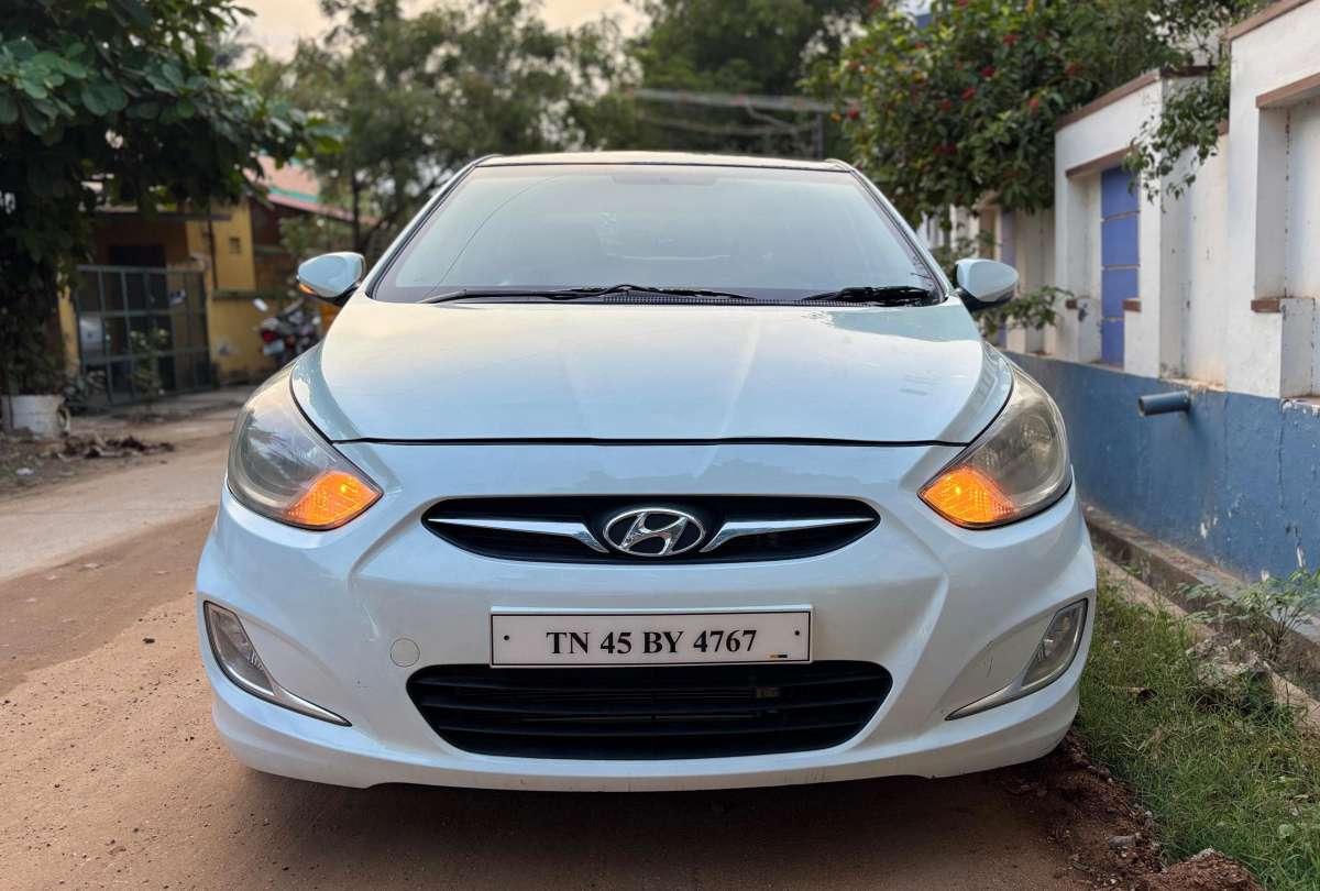 Hyundai Verna 1.6 SX