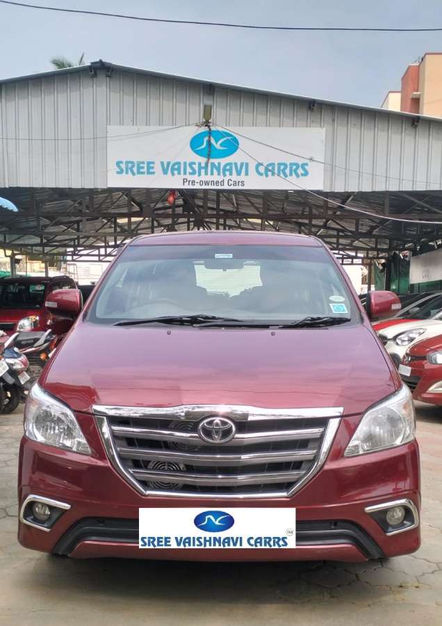 Toyota Innova 2.5 V 7 STR