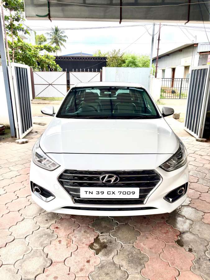 Hyundai Verna SX(O) 1.6 CRDI