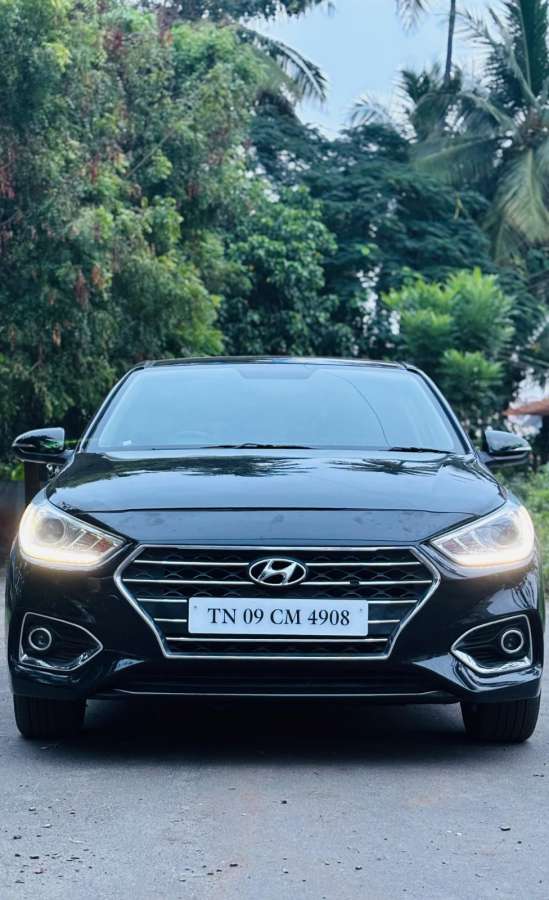 Hyundai Verna SX(O) 1.6 CRDI