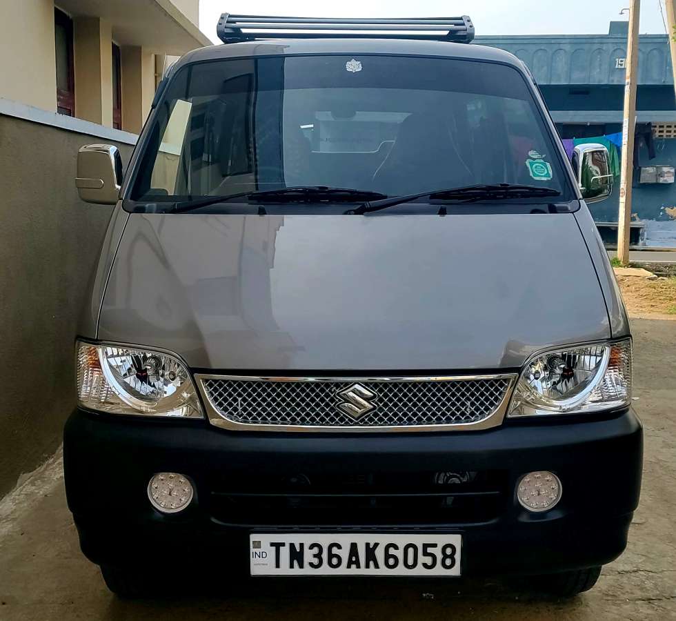 Maruti Suzuki Eeco 5 STR Ac