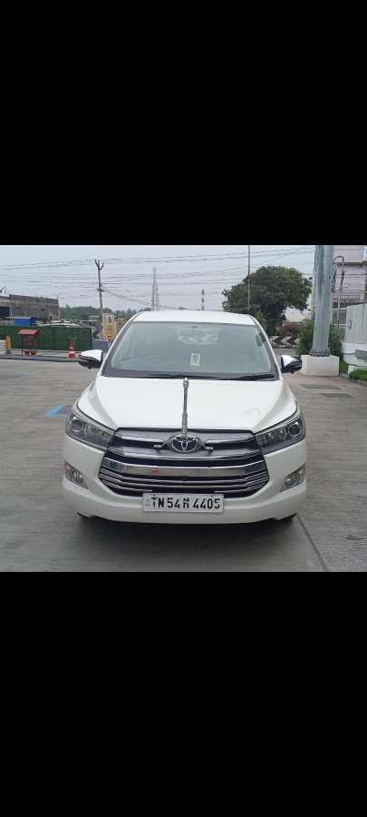 Toyota Innova Crysta 2.8 Z