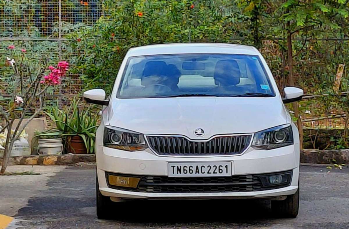 Skoda Rapid 1.6 L Ambition