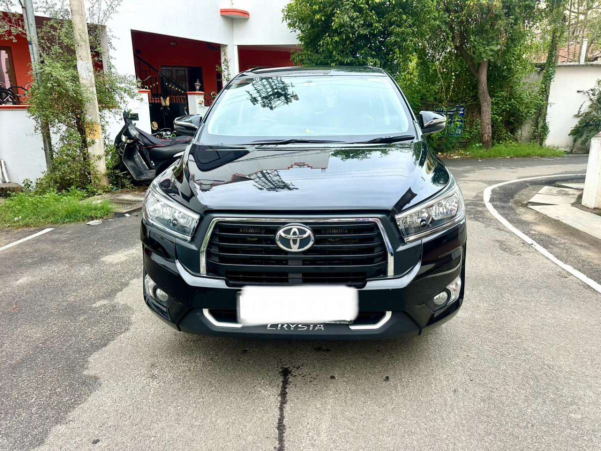 Toyota Innova Crysta 2.4 GX 7Str