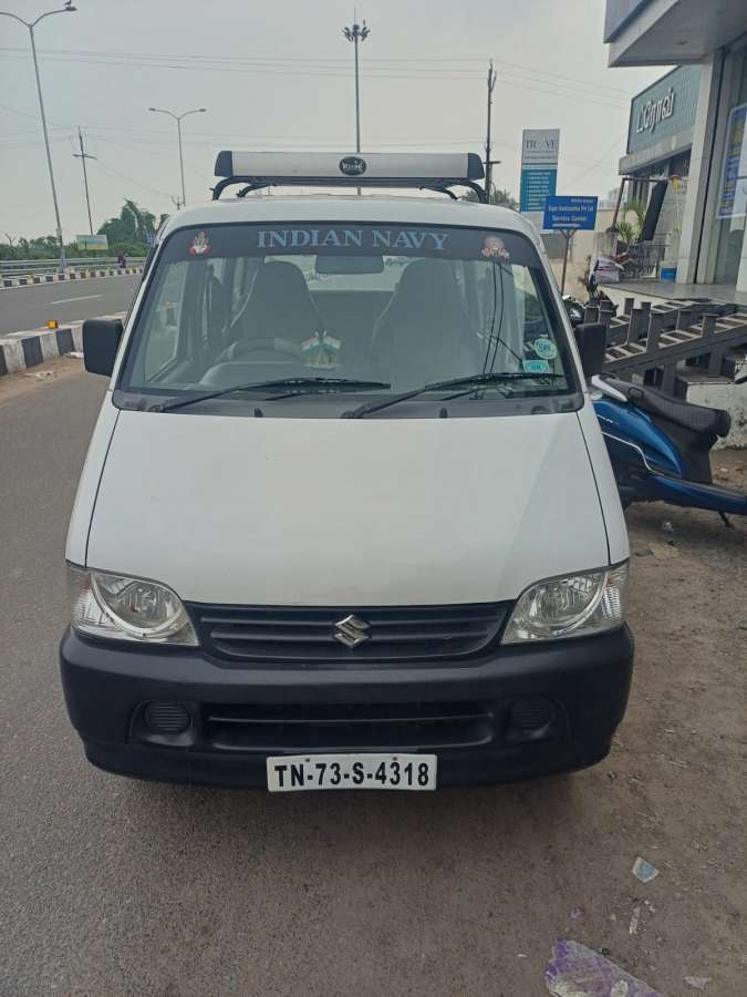 Maruti Suzuki Eeco 5 STR Ac