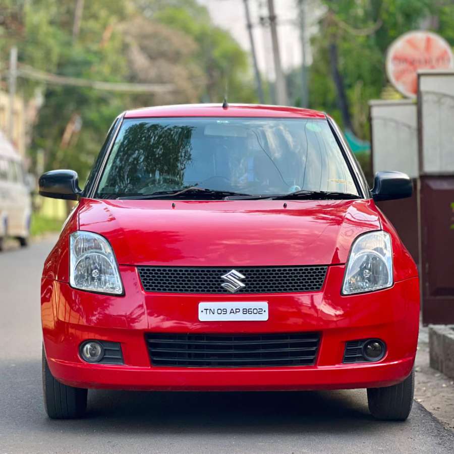 Maruti Suzuki Swift VXI