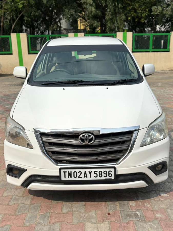 Toyota Innova 2.5 V 7 STR
