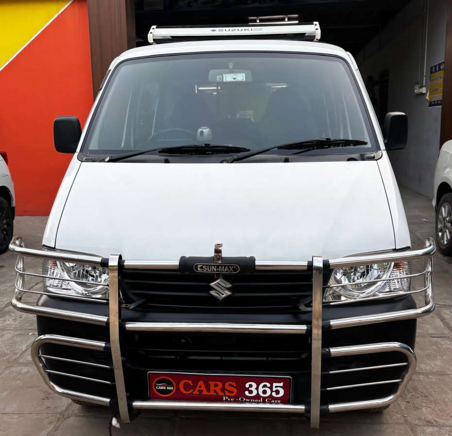 Maruti Suzuki Eeco 5 STR Ac