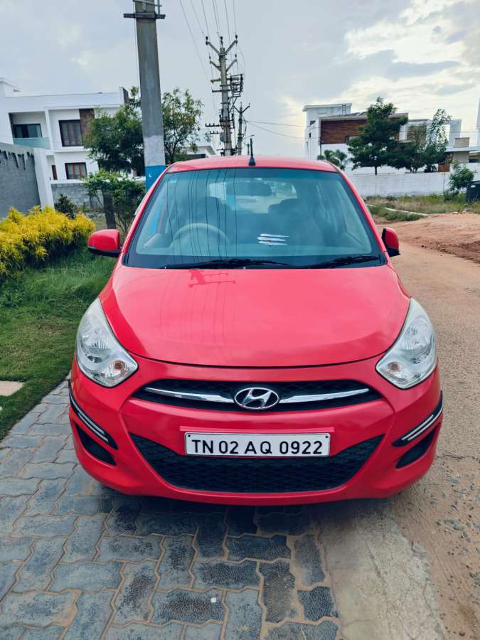 Hyundai i10 Sportz AT