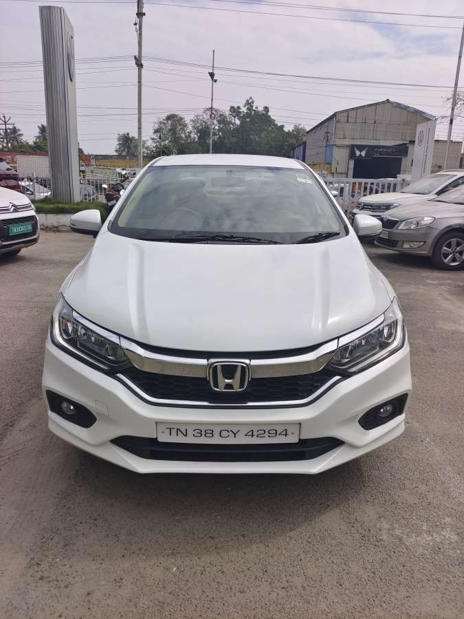 Honda City 1.5 V MT