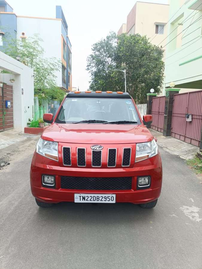 Mahindra TUV300