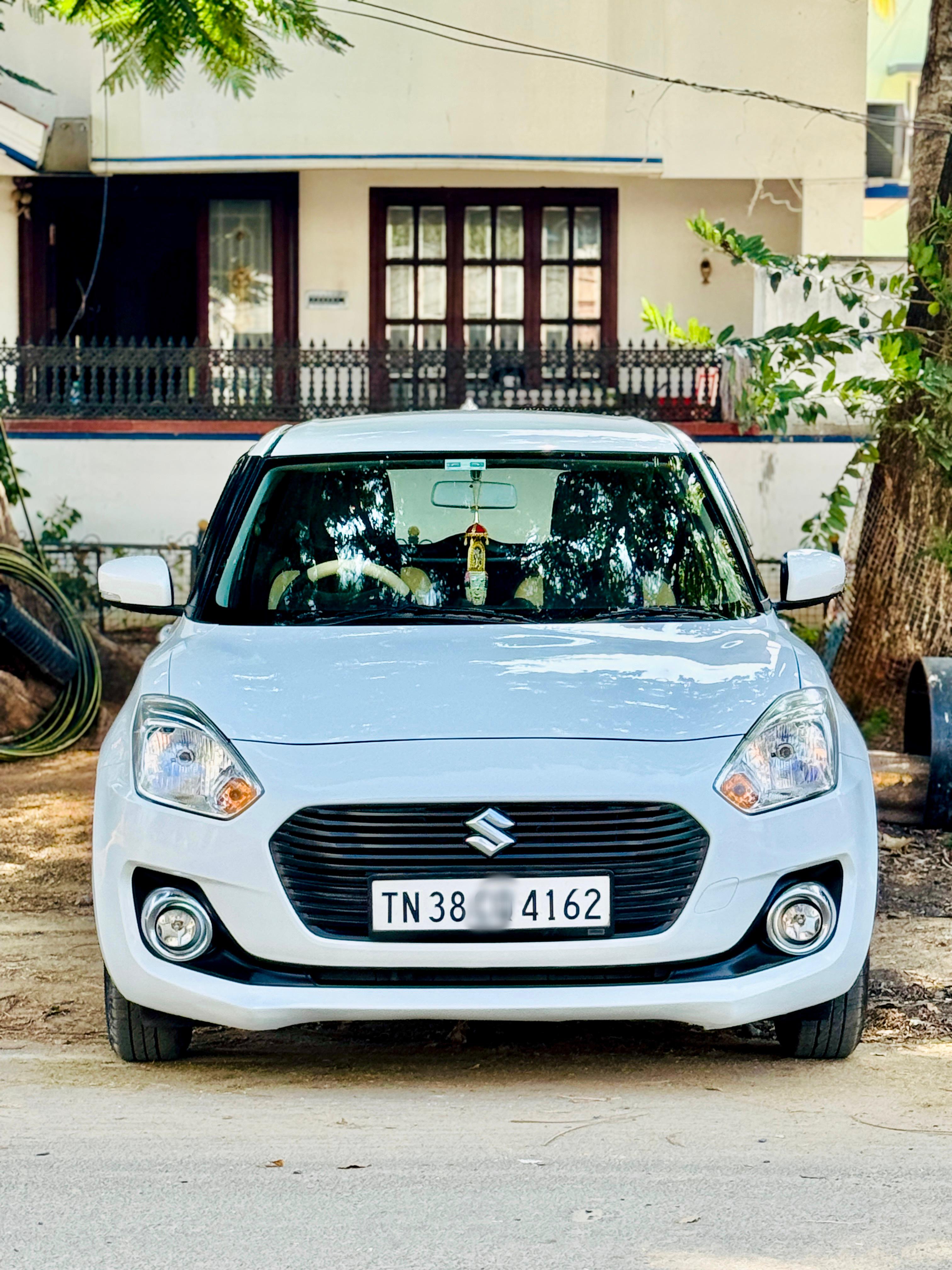 Maruti Suzuki Swift VXI