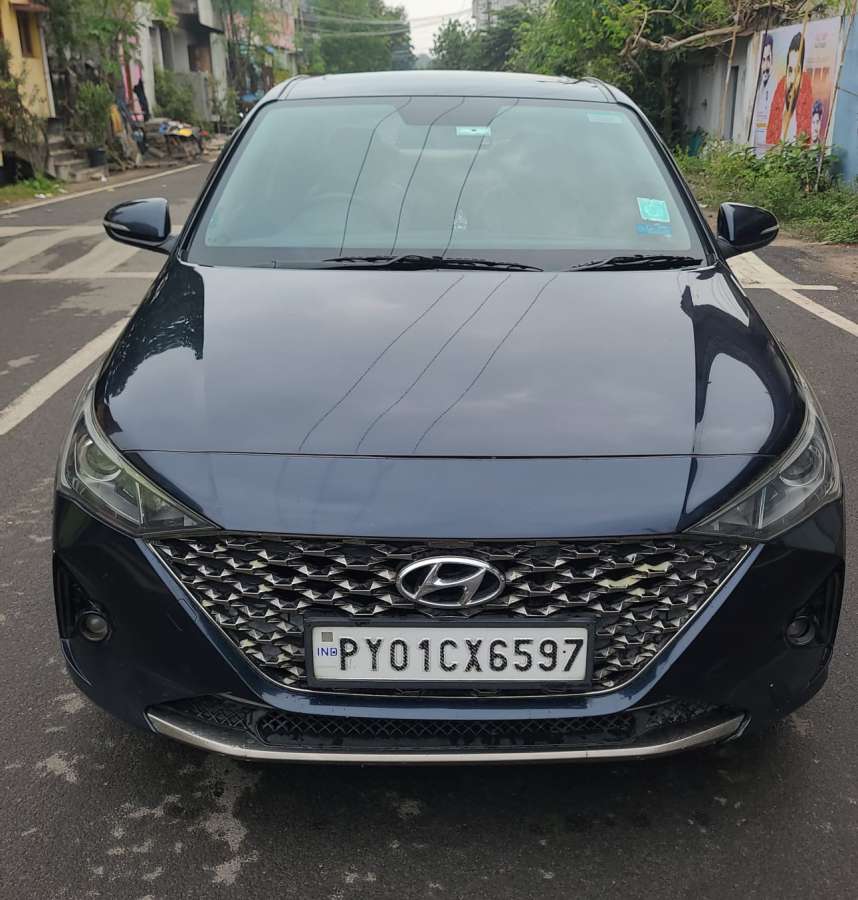 Hyundai Verna SX