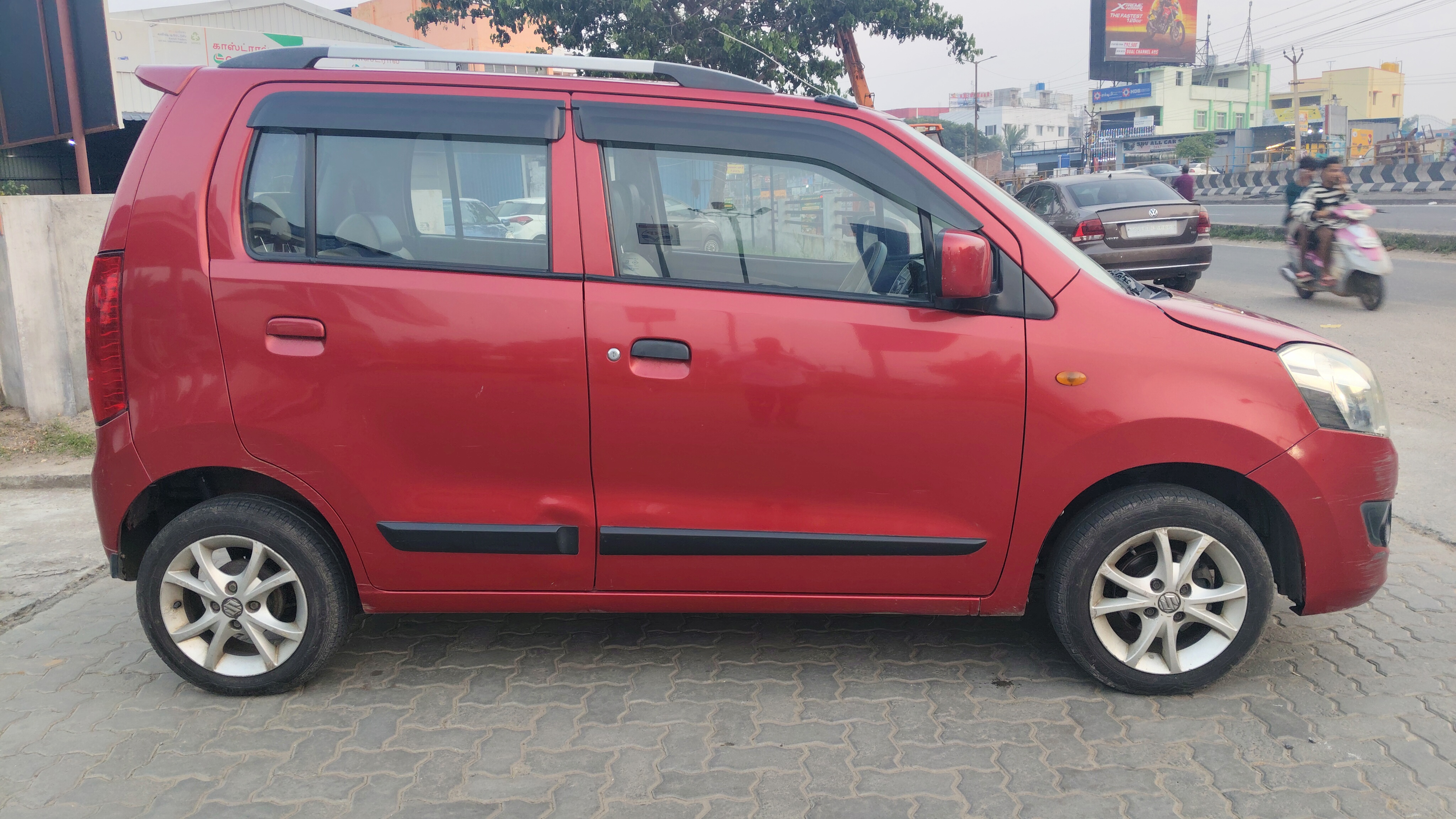 Maruti Suzuki Wagon R VXI Abs