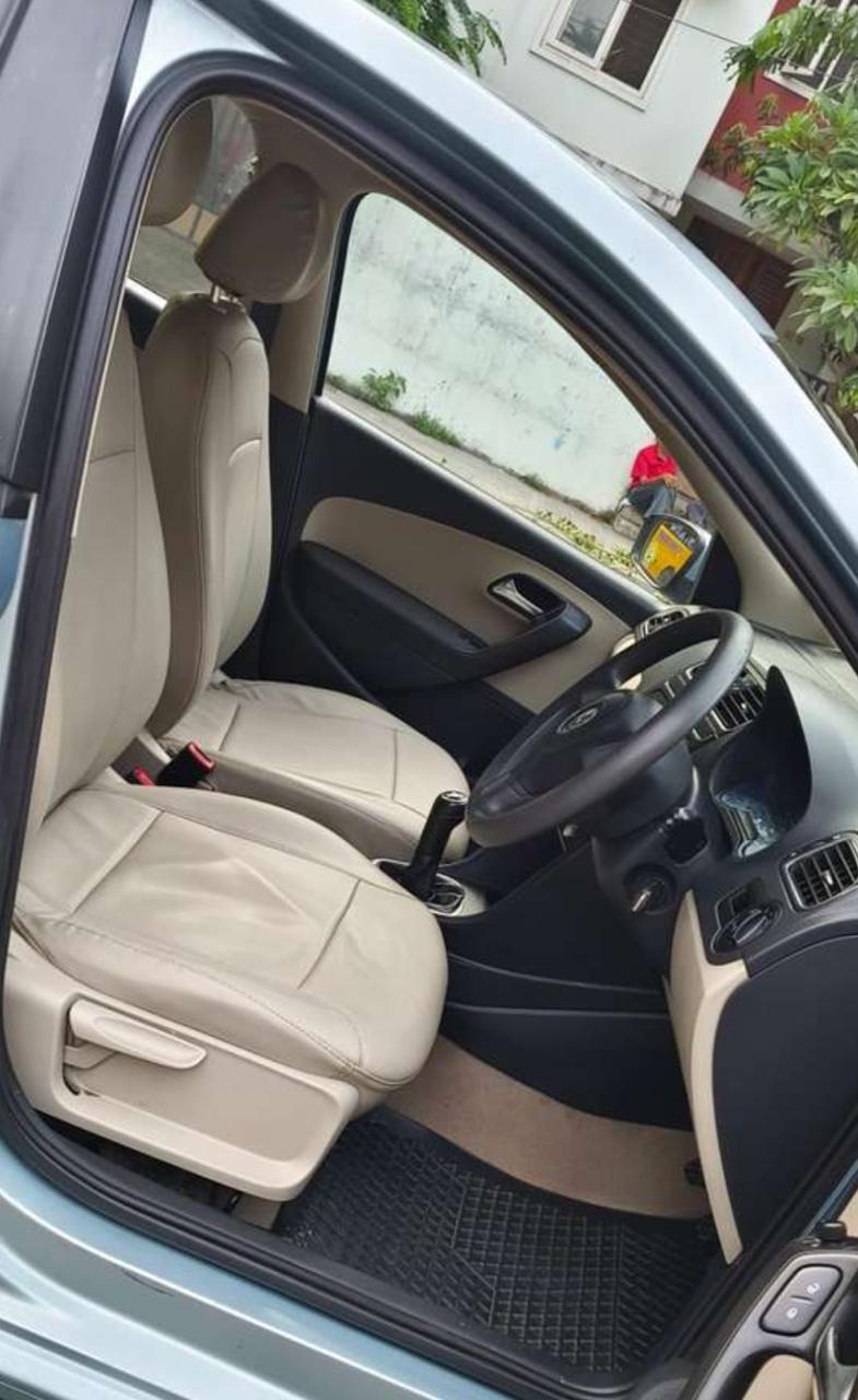 Volkswagen Polo 1.0 L MPI  COMFOETLINE