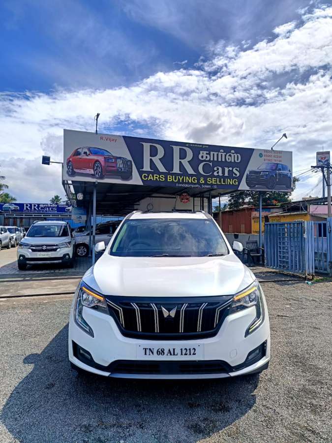 Mahindra XUV700 AX7L 7Str