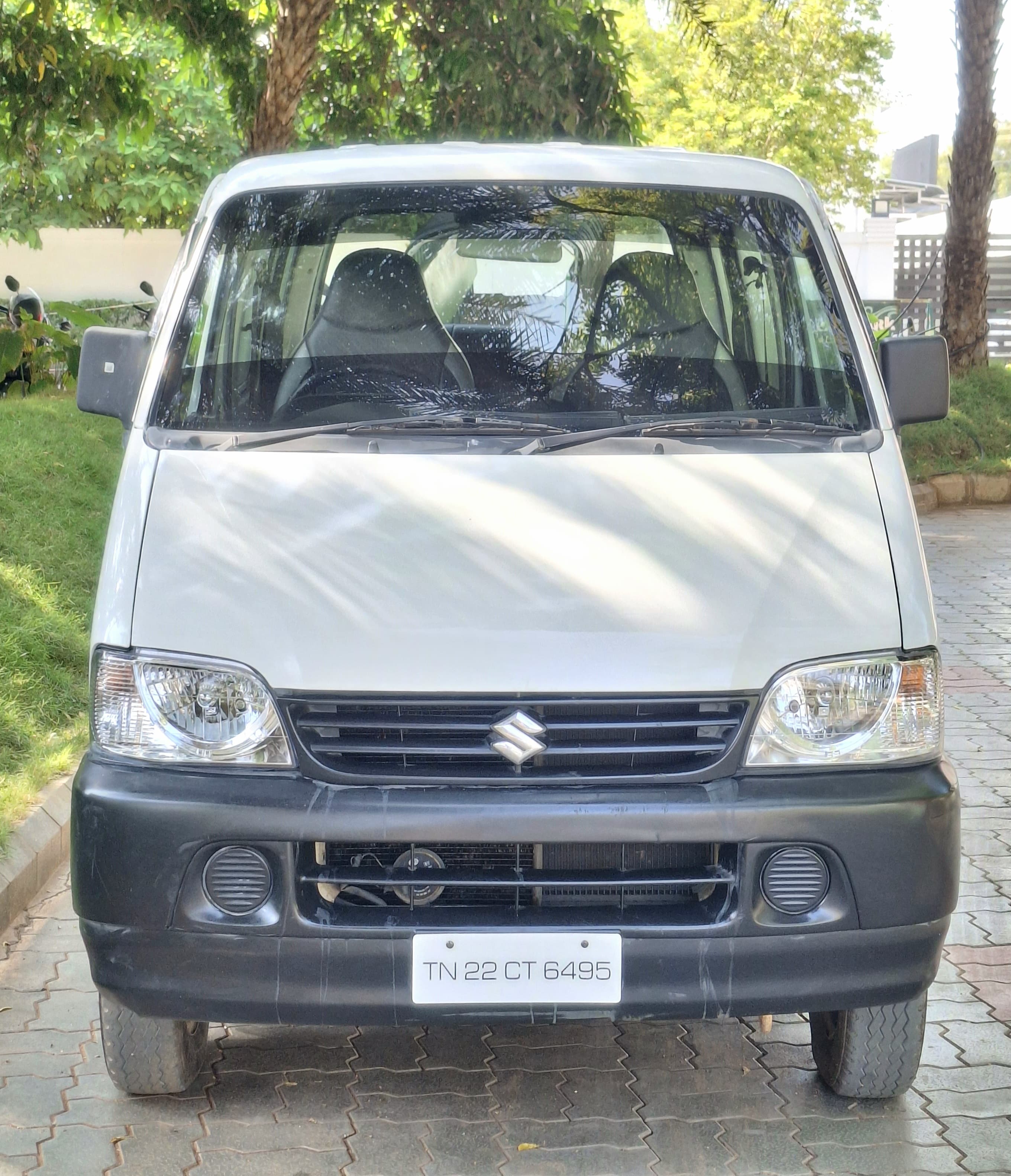 Maruti Suzuki Eeco 5 STR Ac