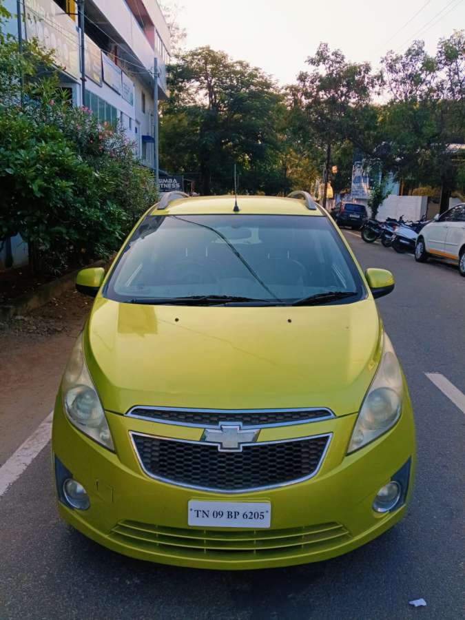 Chevrolet Beat LT Petrol