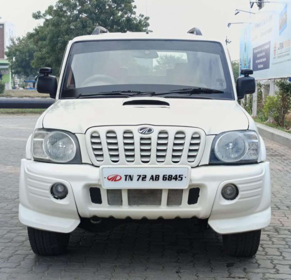 Mahindra Scorpio VLX