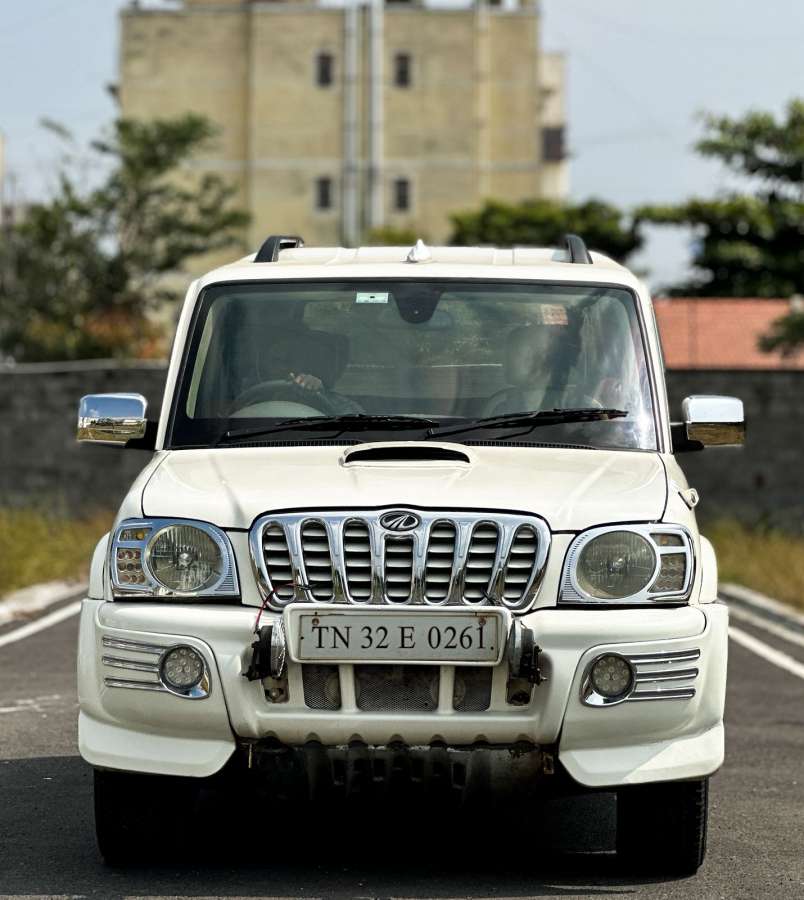 Mahindra Scorpio VLX
