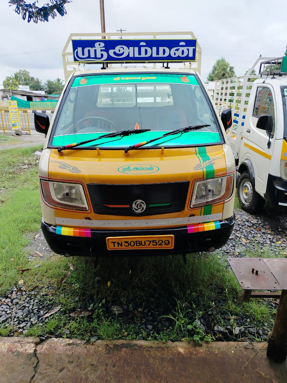 Ashok Leyland Dost LS