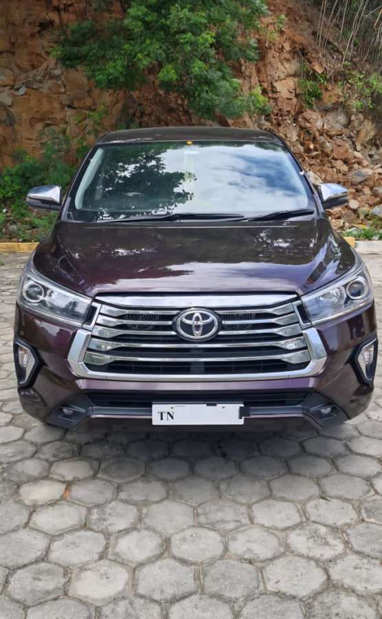 Toyota Innova Crysta 2.4 Zx 7Str