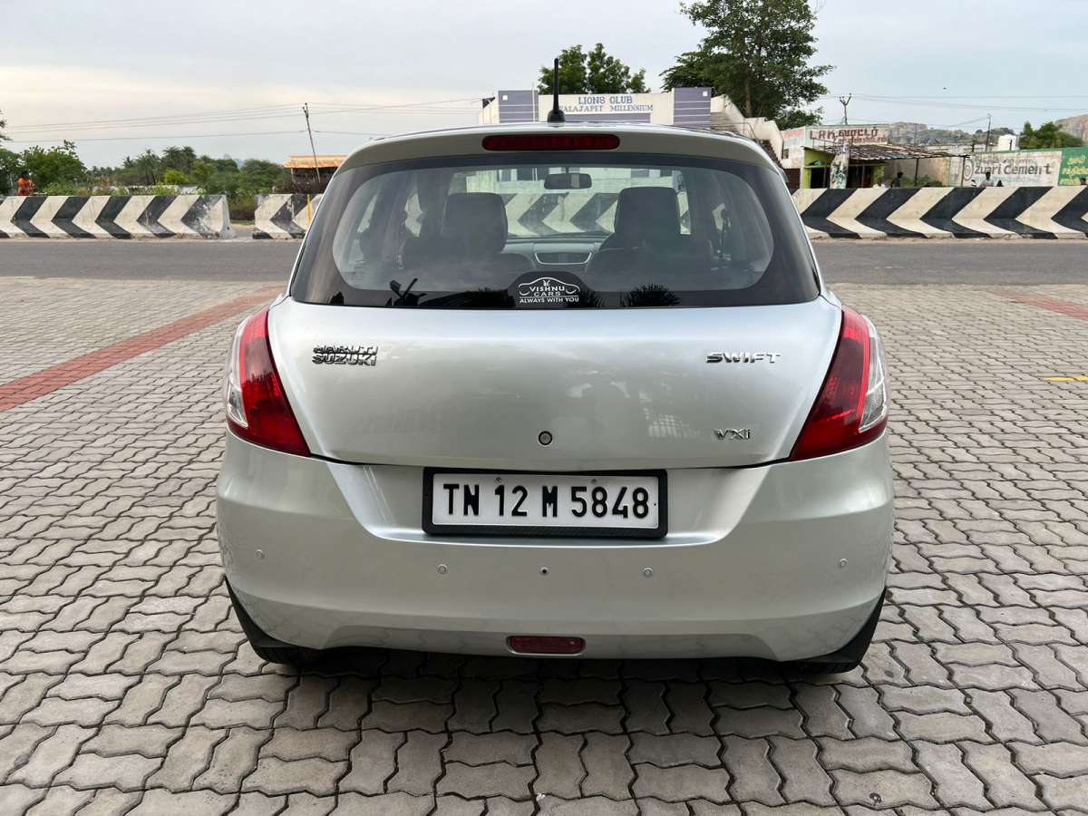 Maruti Suzuki Swift VXI