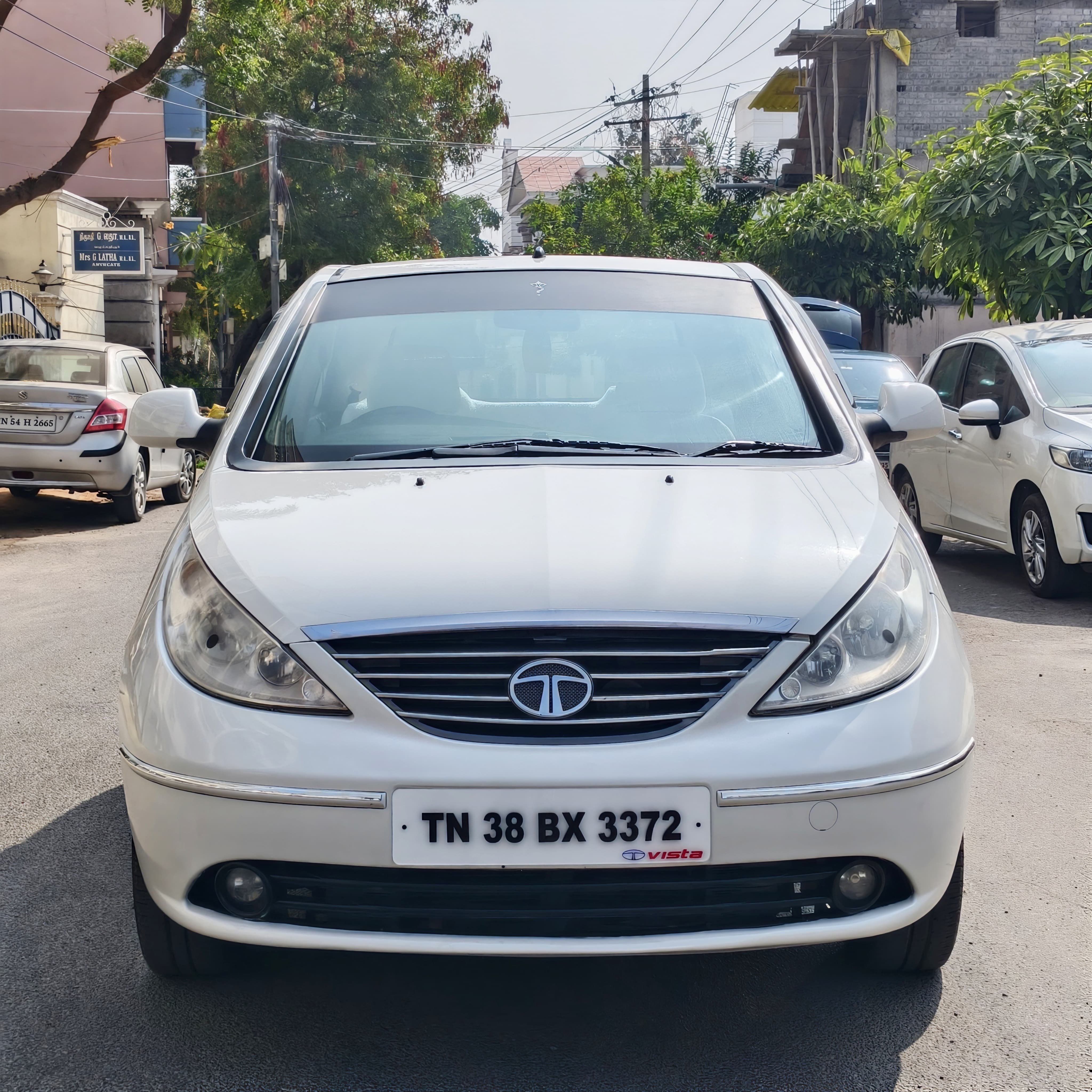 Tata Indica Vista Quadrajet VX Tech