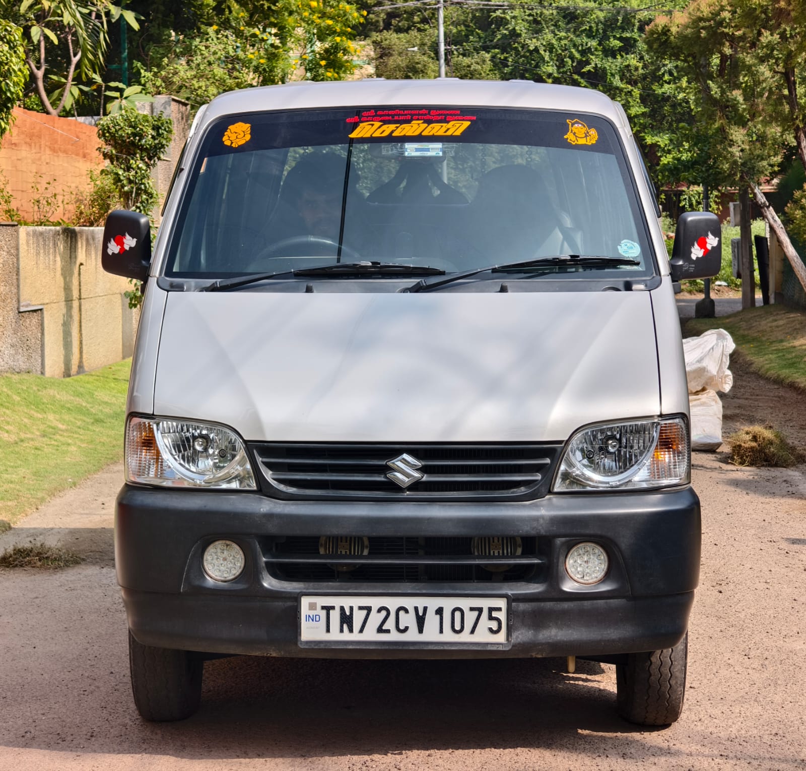 Maruti Suzuki Eeco 5 STR Ac