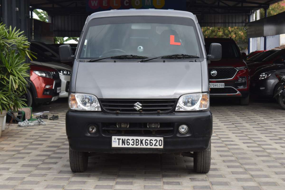 Maruti Suzuki Eeco 5 STR Ac