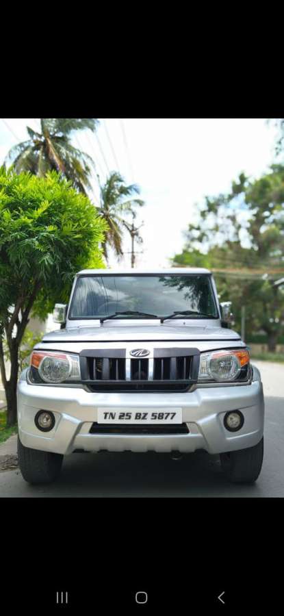 Mahindra Bolero SLE