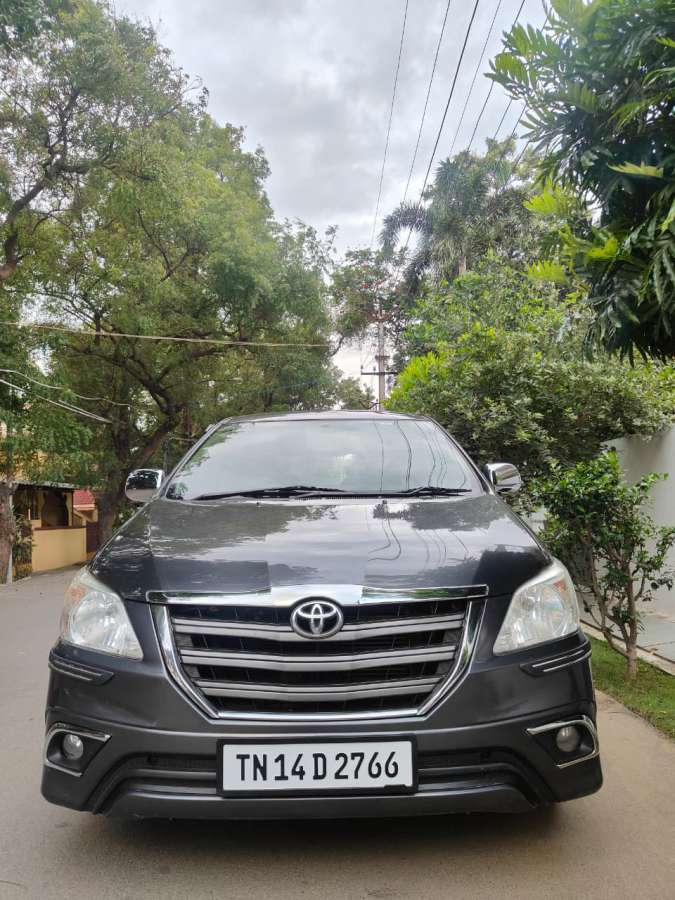 Toyota Innova 2.5 G2