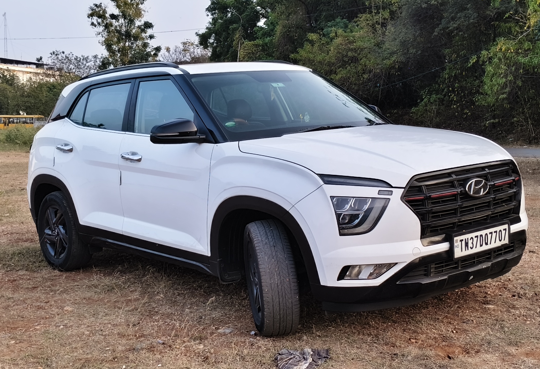 Hyundai Creta S (O) 1.5 Knight Edition