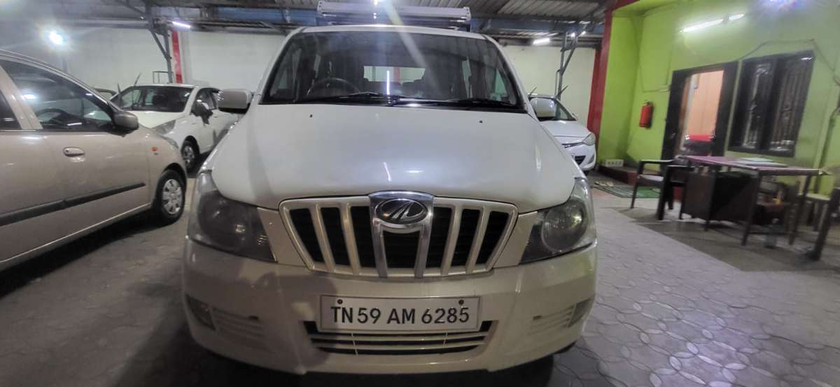 Mahindra Xylo E8 BS IV