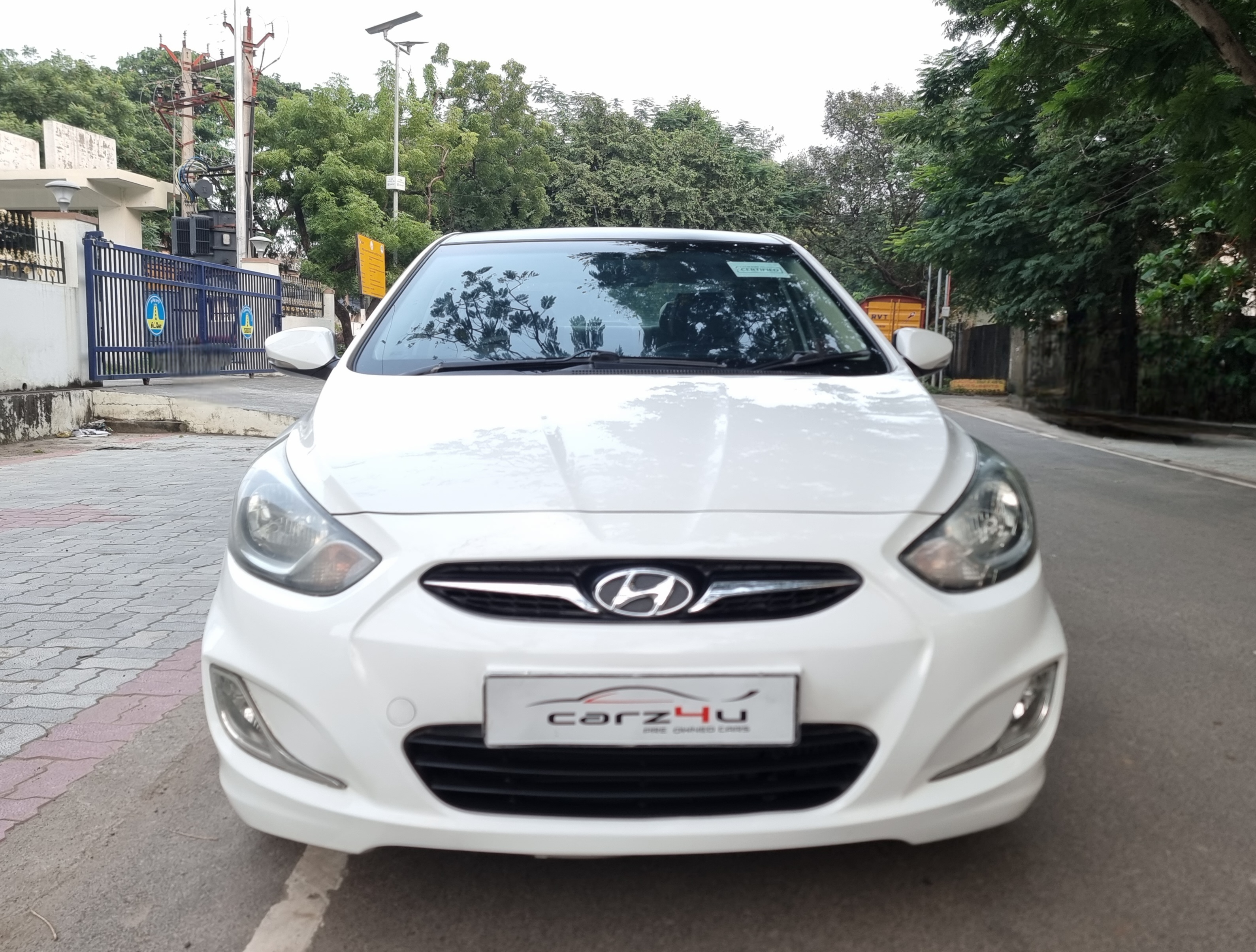 Hyundai Verna SX