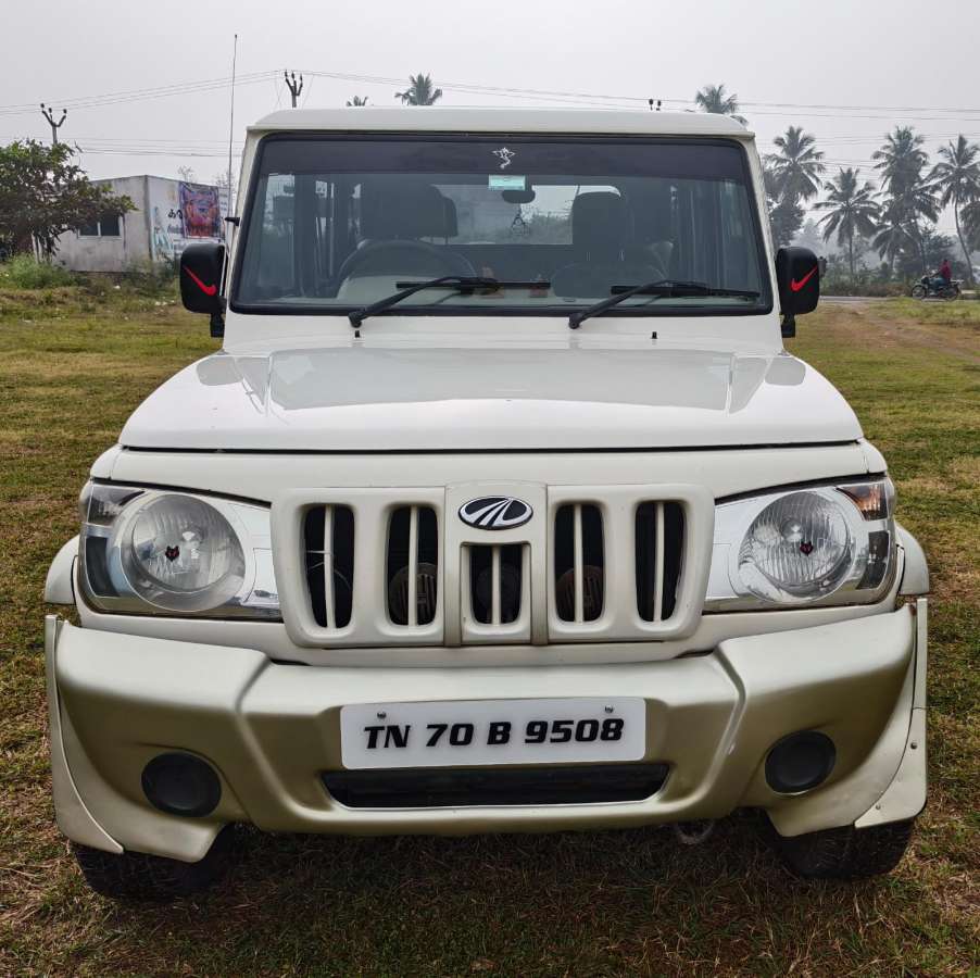 Mahindra Bolero SLX