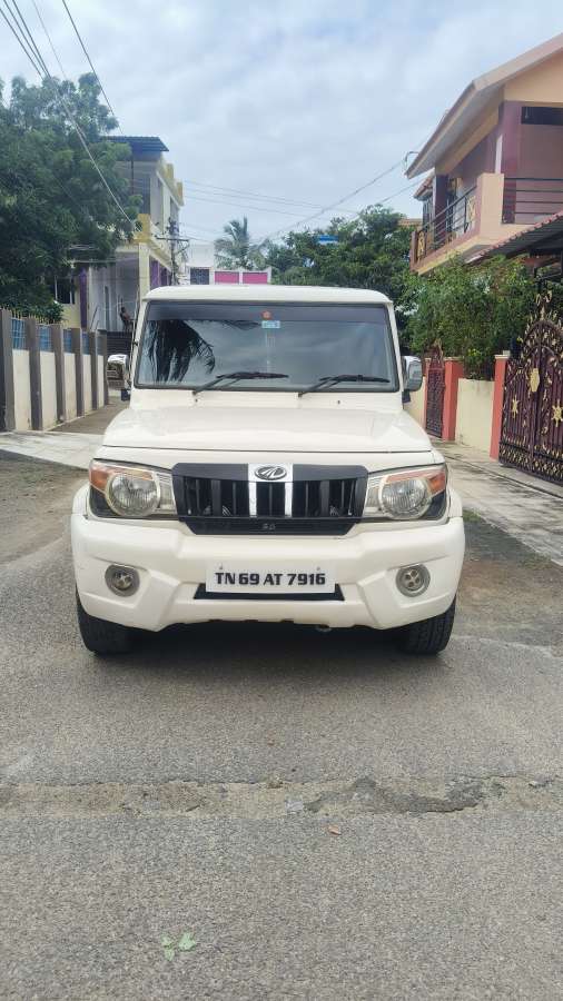 Mahindra Bolero SLX