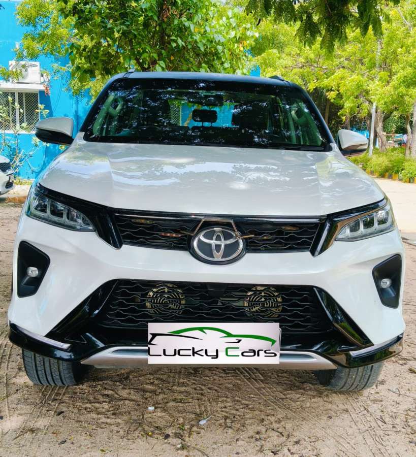 Toyota Fortuner 2.8 4*4 Legender AT