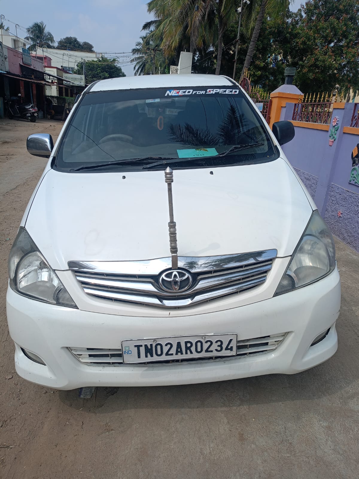 Toyota Innova 2.5 V