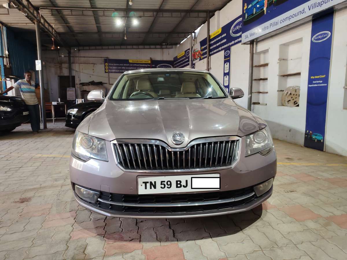Skoda Superb 1.8 Elegance TSI AT