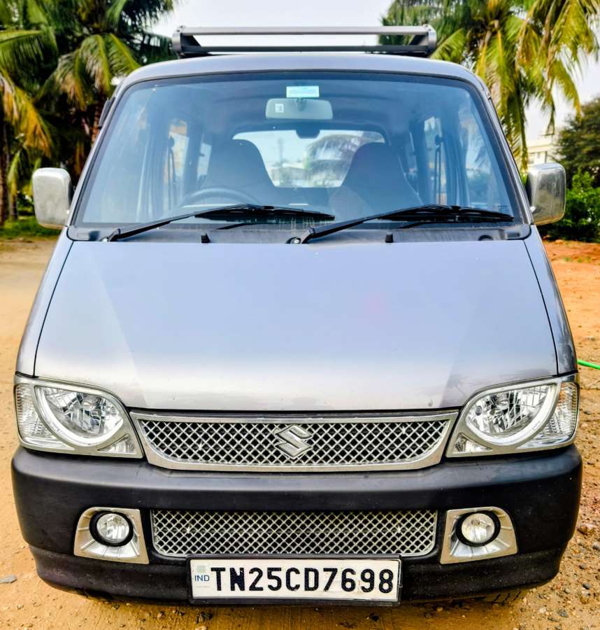 Maruti Suzuki Eeco 5 STR Ac