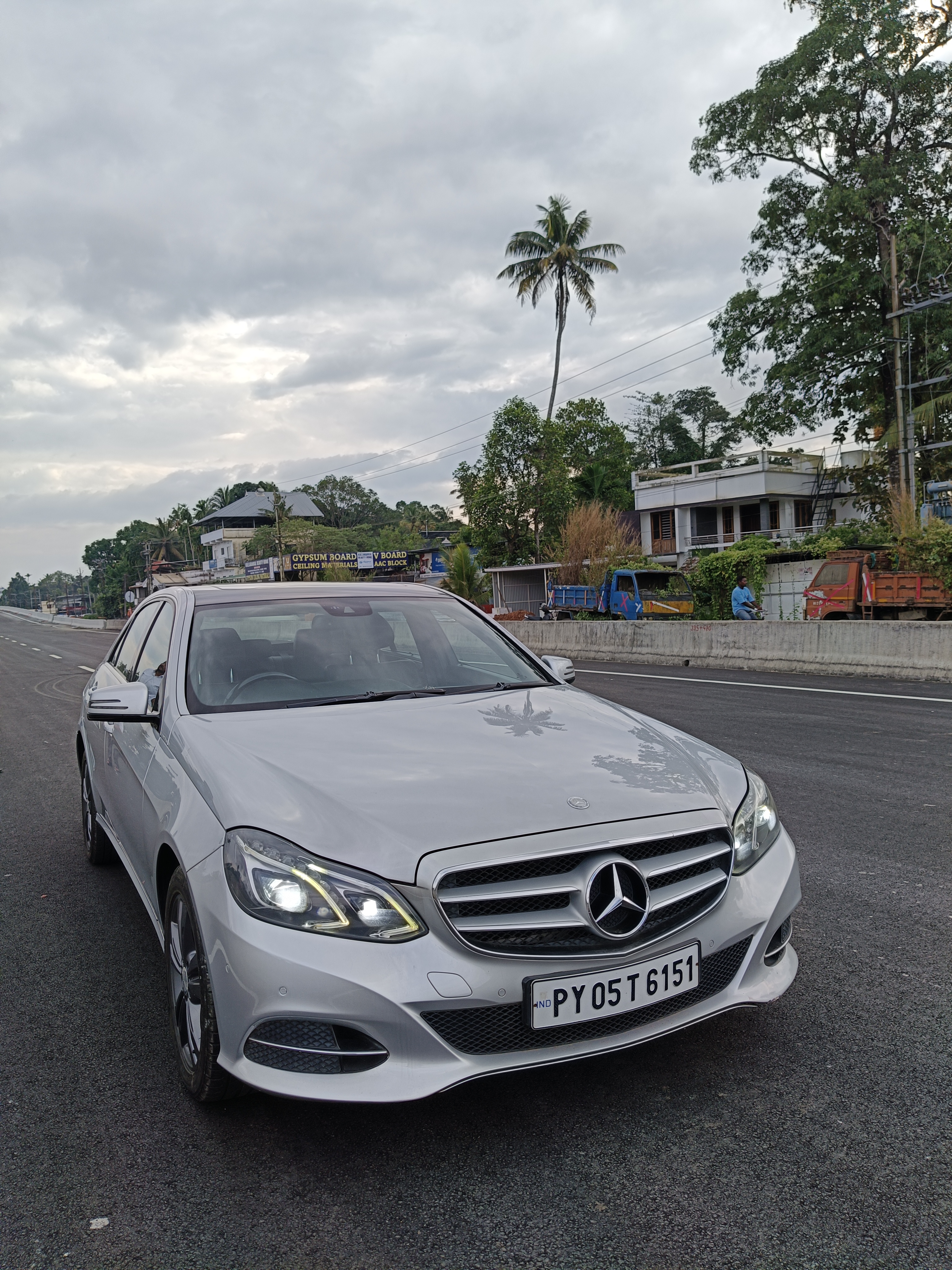 Mercedes Benz E-Class E  250 CDI Avantgarde