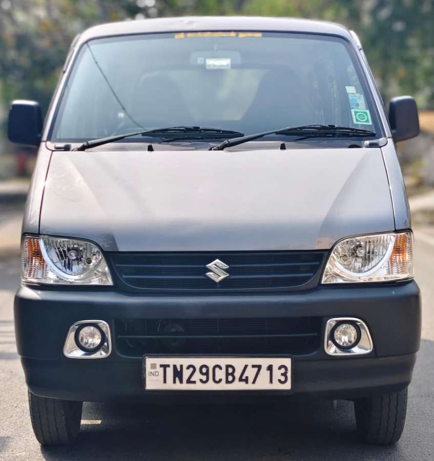 Maruti Suzuki Eeco 5 STR Ac