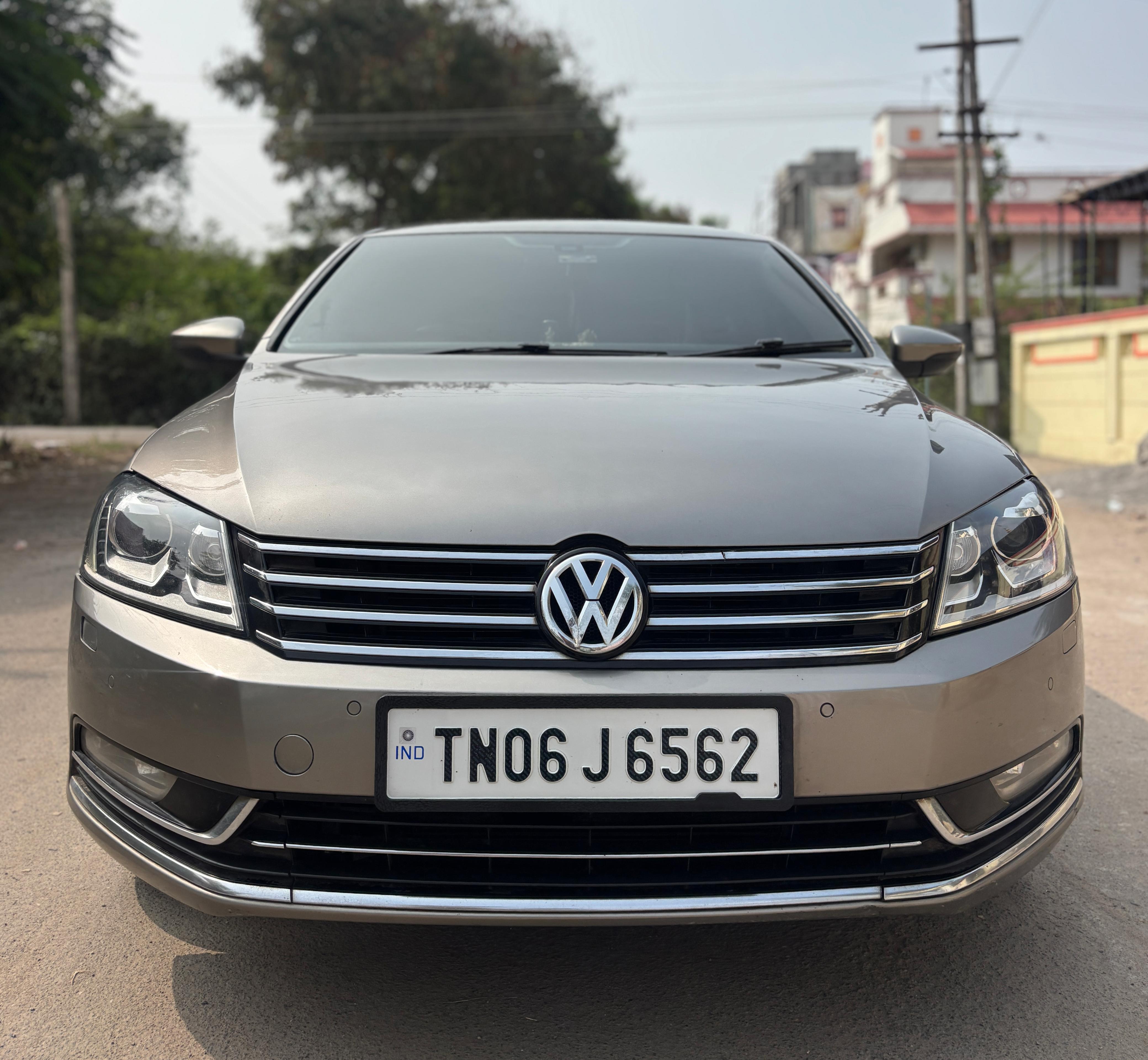 Volkswagen Passat 2.0 TDI Highline AT