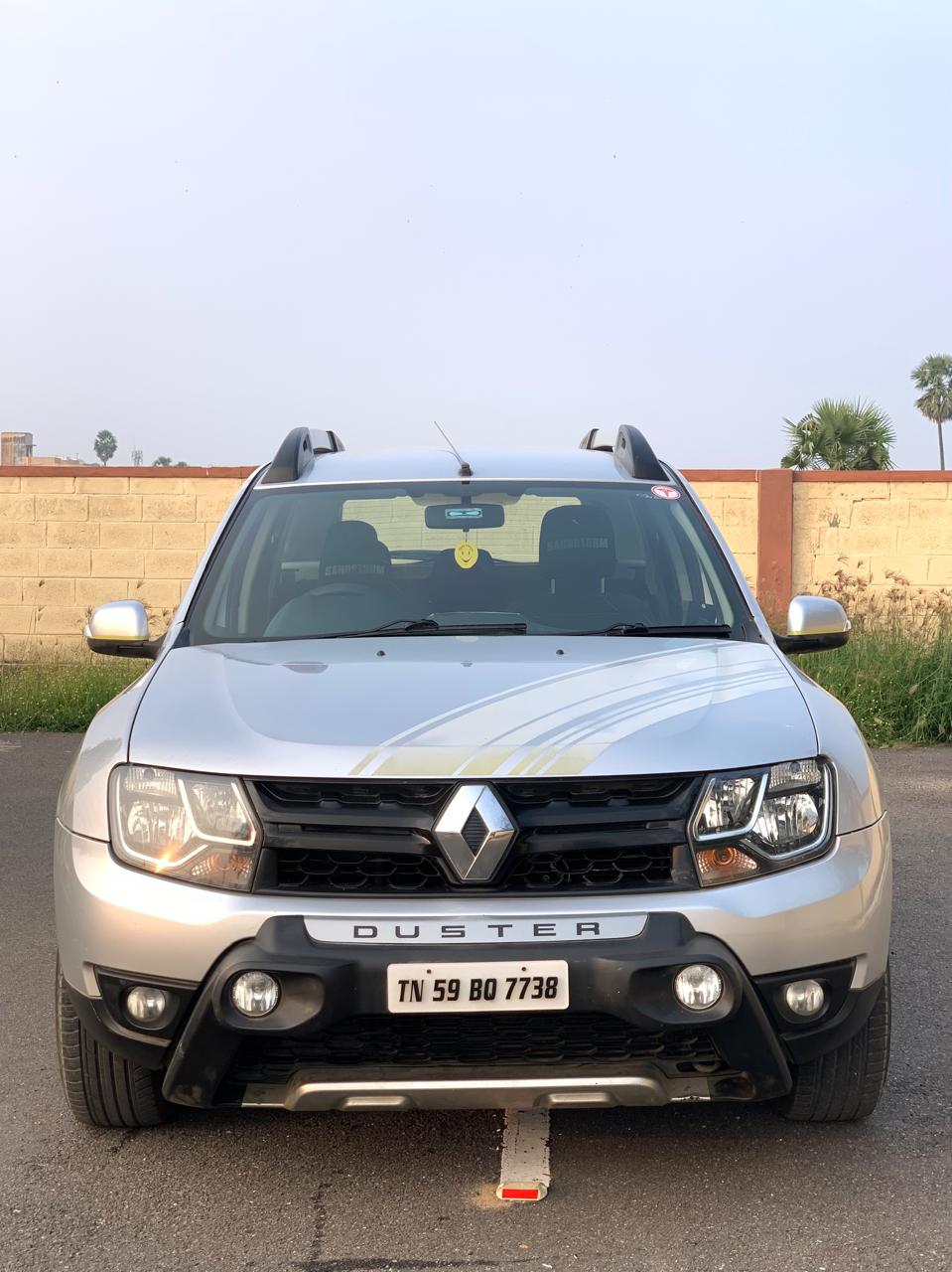 Renault Duster 85 PS RXS Sandstorm Edition