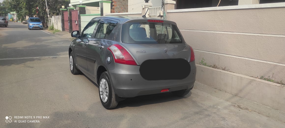 Maruti Suzuki Swift LXI