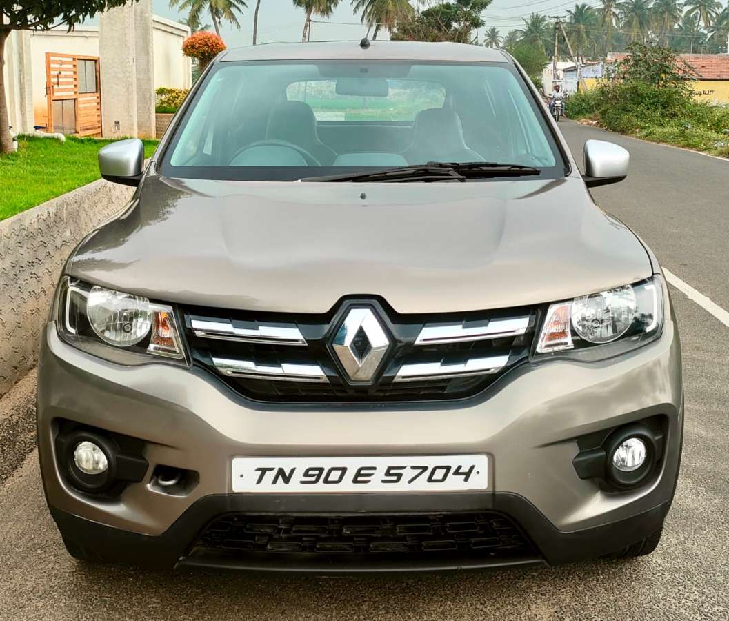 Renault Kwid RXT AMT