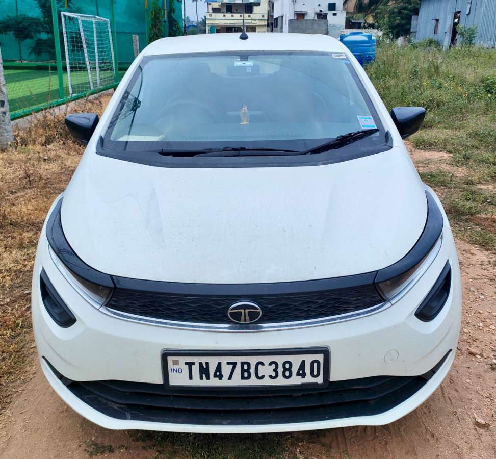 Tata Altroz XM Plus