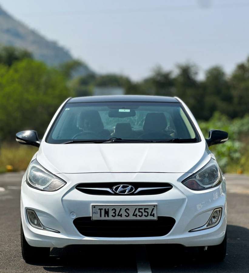 Hyundai Verna SX 1.6