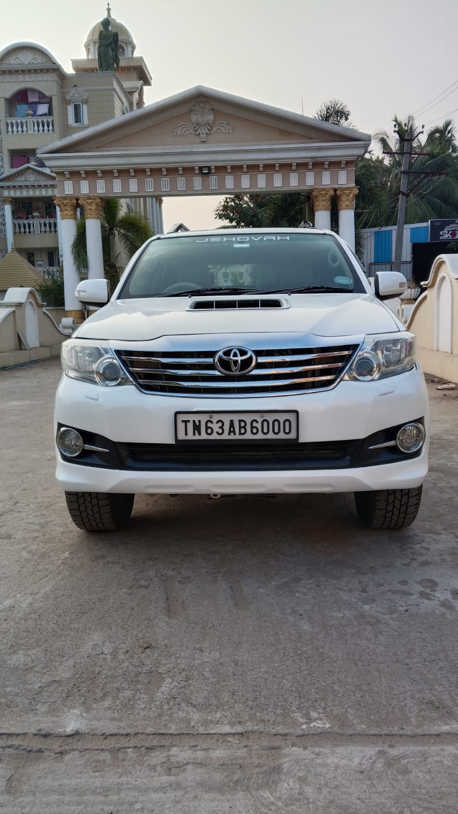Toyota Fortuner 3.0 4X4 MT